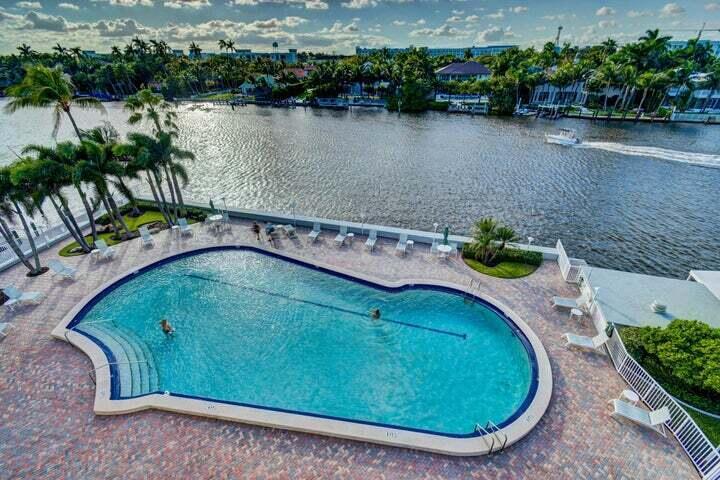 SEAGATE TOWERS CONDO - Residential