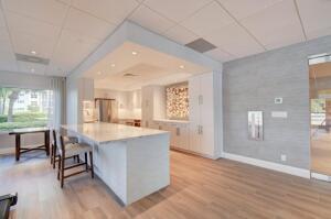 SEAGATE TOWERS CONDO - Residential