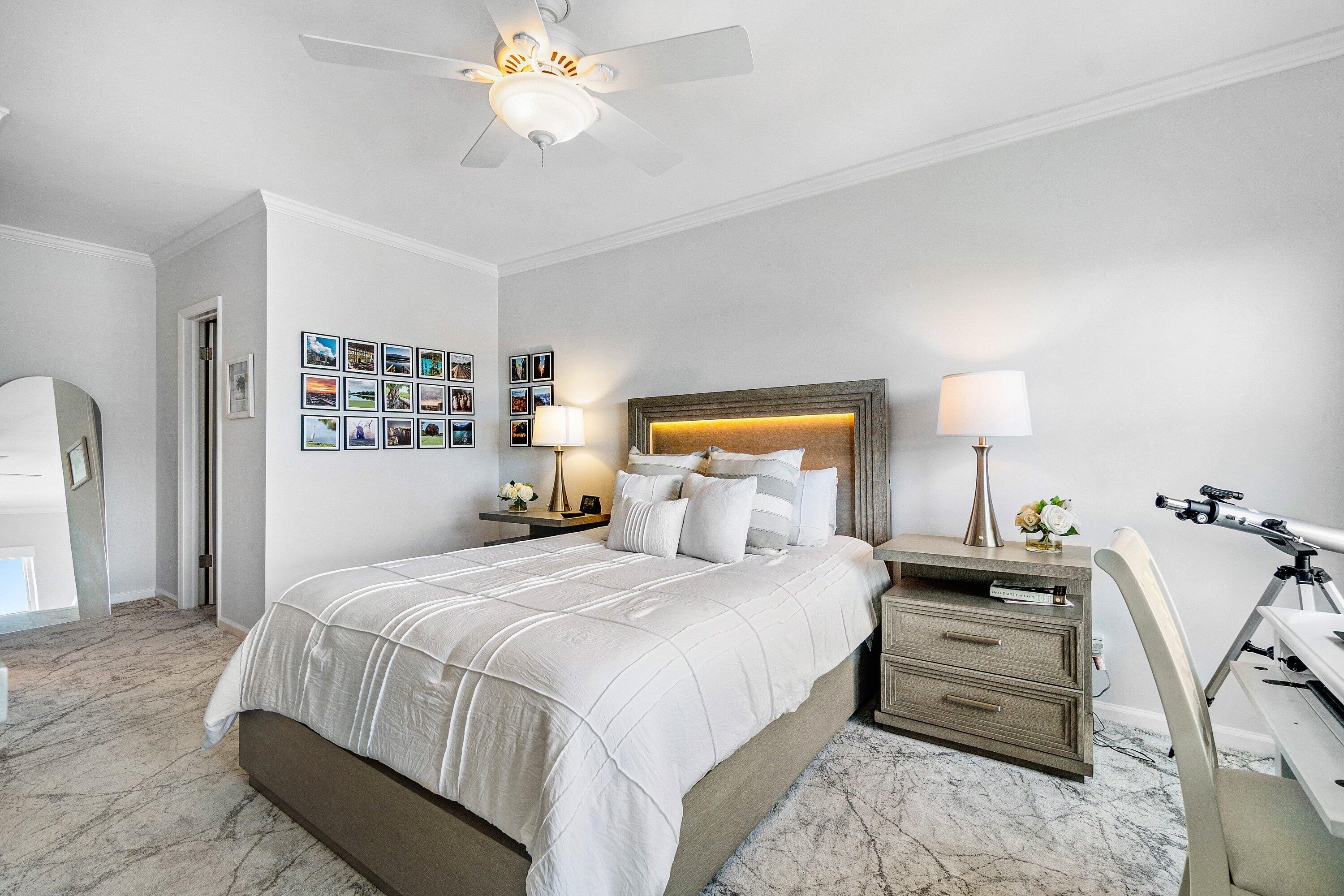 SEAGATE TOWERS CONDO - Residential