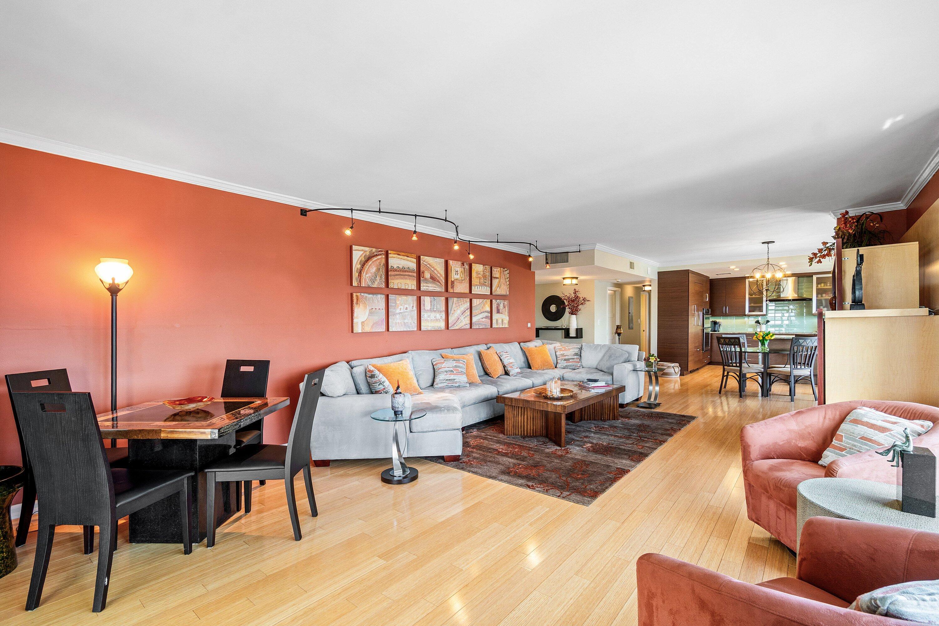 SEAGATE TOWERS CONDO - Residential