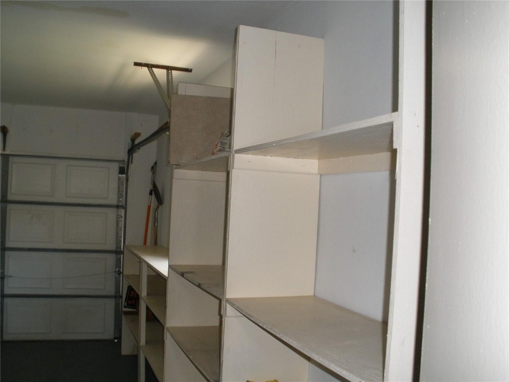Hollywood Lakes Sec 1-32 - Residential