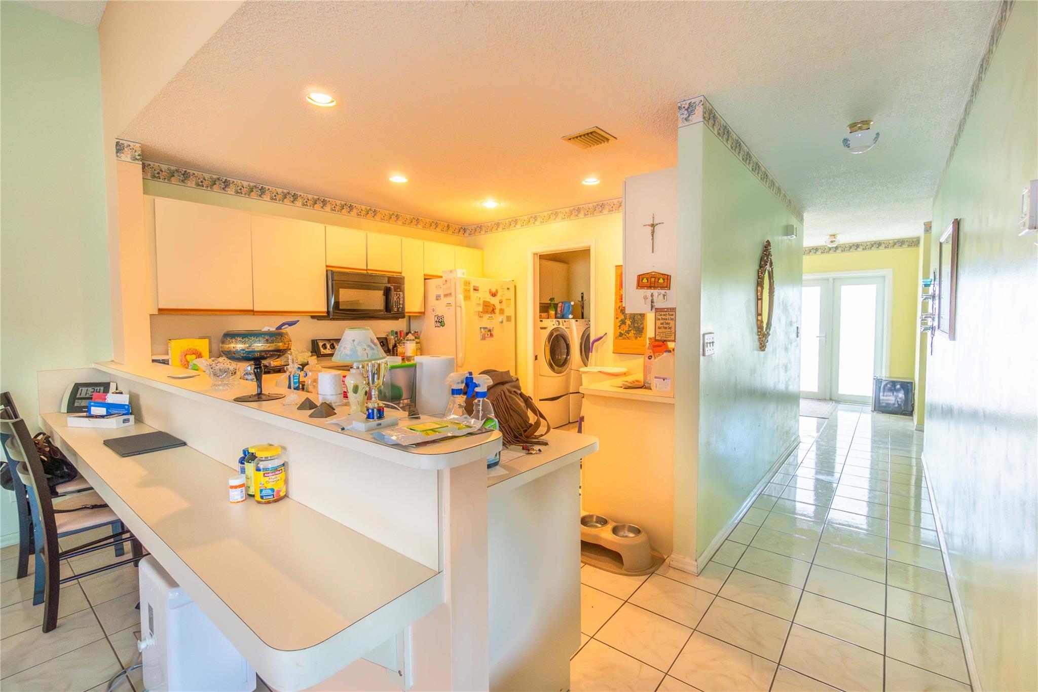 240 SE 8th St