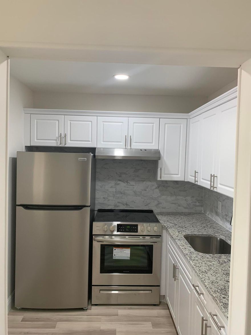 Fully Remodeled unit located in a gated community loaded with amenities!