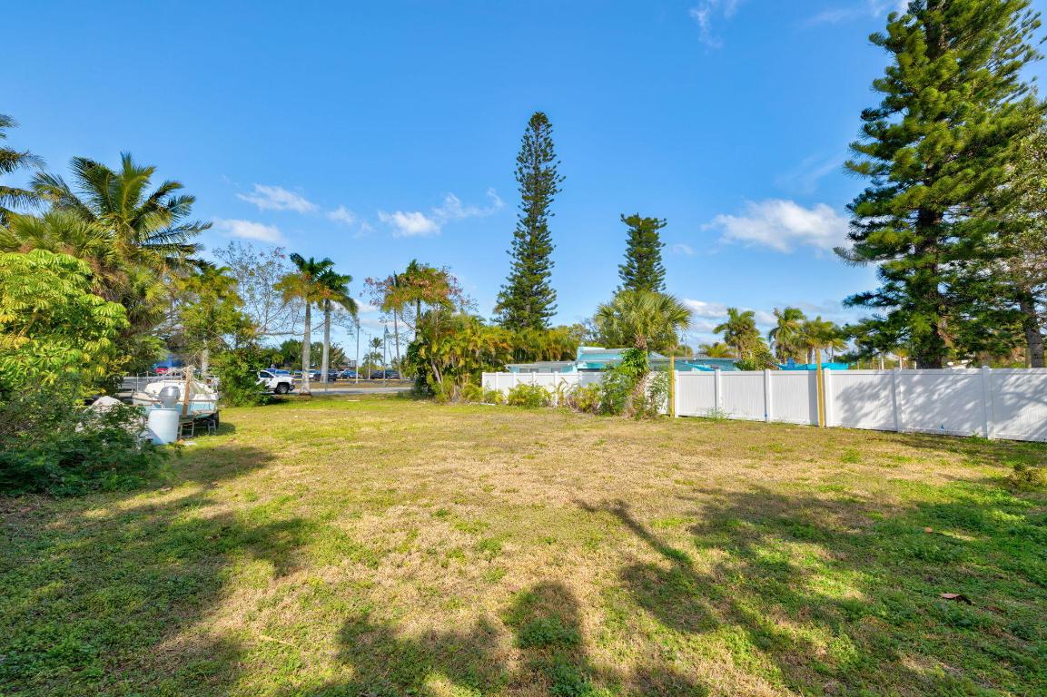 FT PIERCE S/D - Land