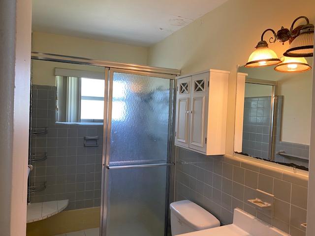 PELICAN COVE - Residential Lease