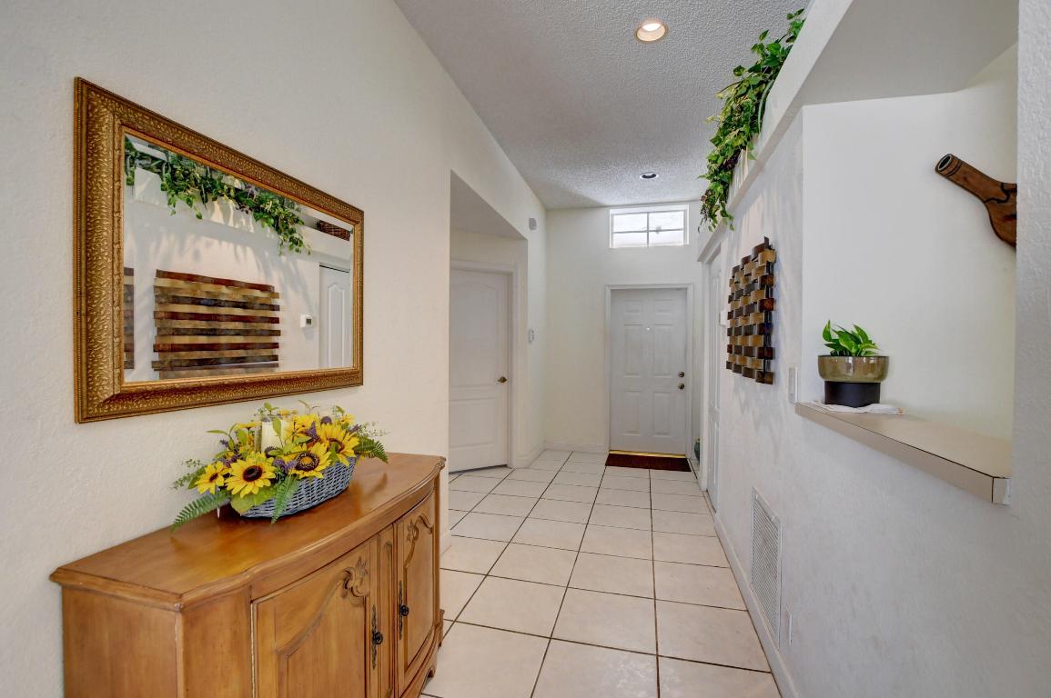 BOCA GARDENS - Residential