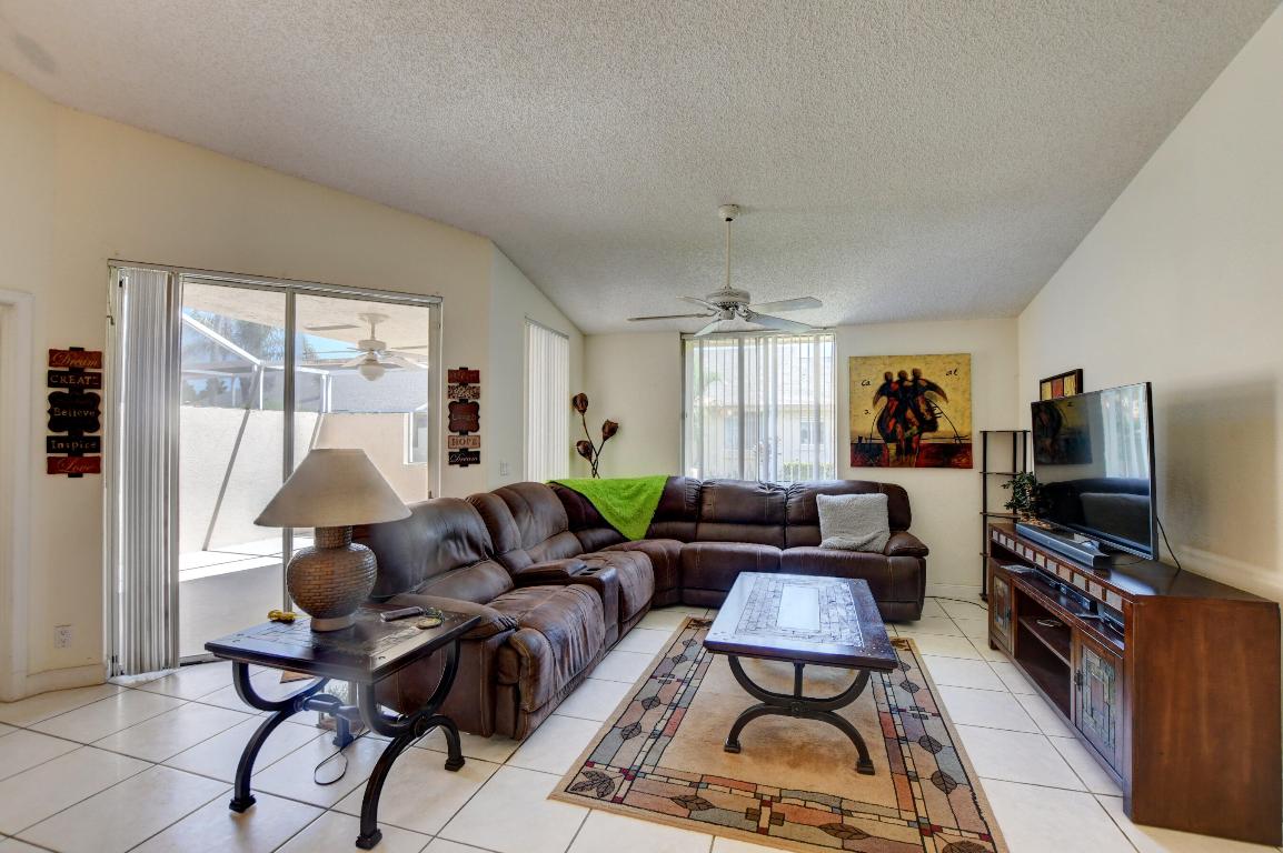 BOCA GARDENS - Residential