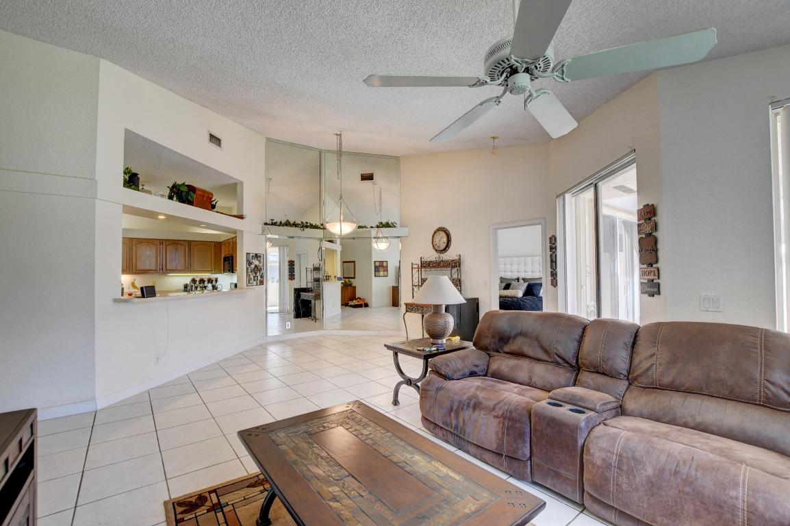 BOCA GARDENS - Residential