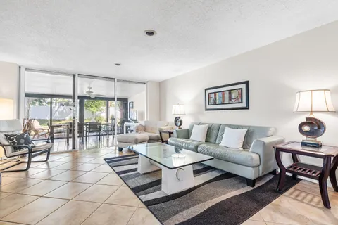 4234 Deste Court, Lake Worth, FL MLS: R11074479