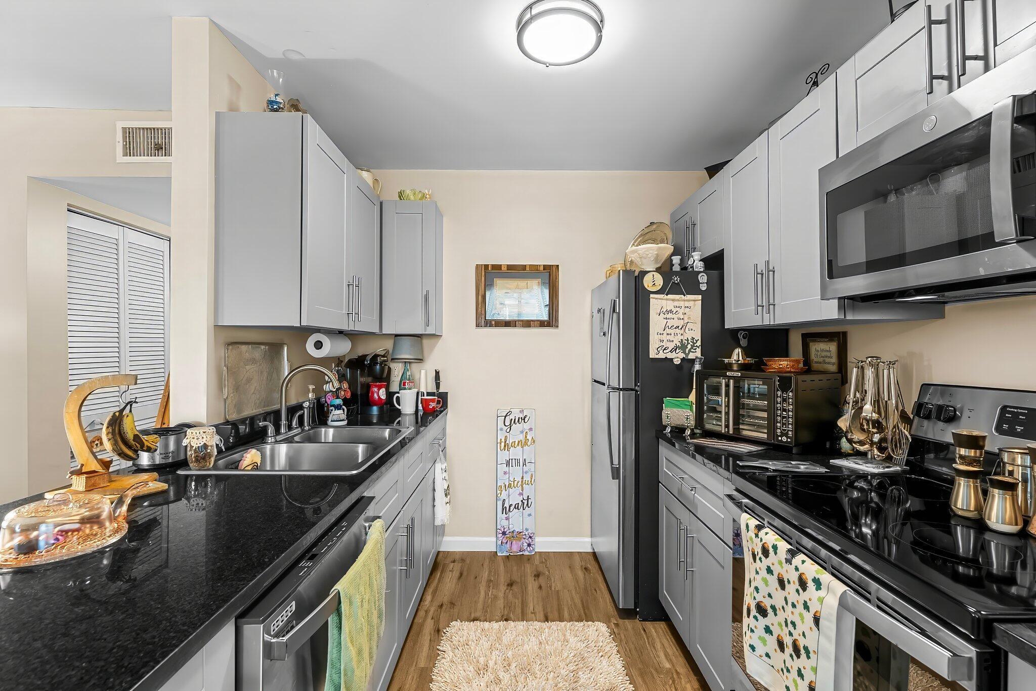 DAVIS PLAT - Commercial Sale