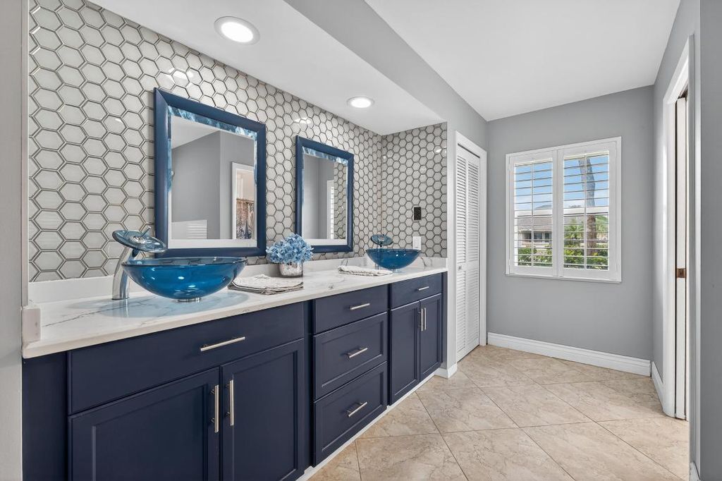 Photo of 6984 SE Bunker Hill Drive, Hobe Sound, FL 33455 (MLS # R11130122)