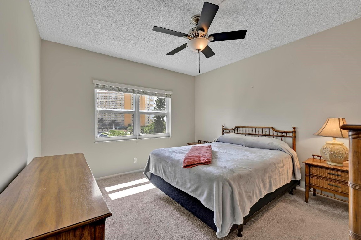 400 N Riverside Drive 404