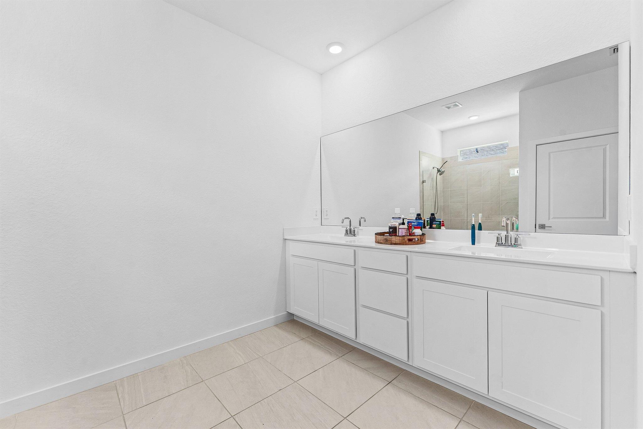 KANNER LAKE (AKA WILLOW P - Residential