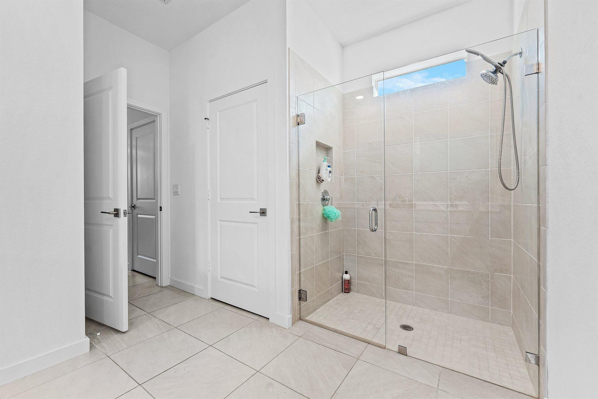 KANNER LAKE (AKA WILLOW P - Residential