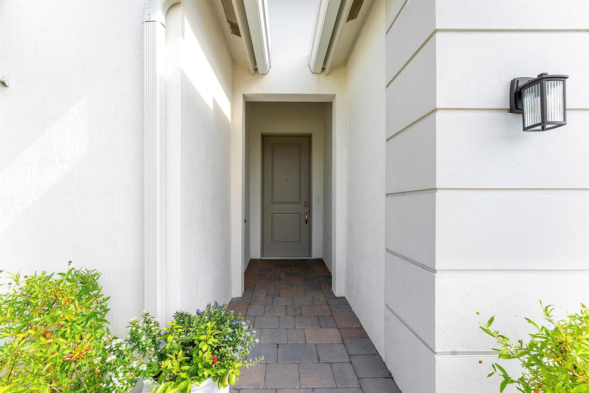 5958 SE Sky Blue Circle