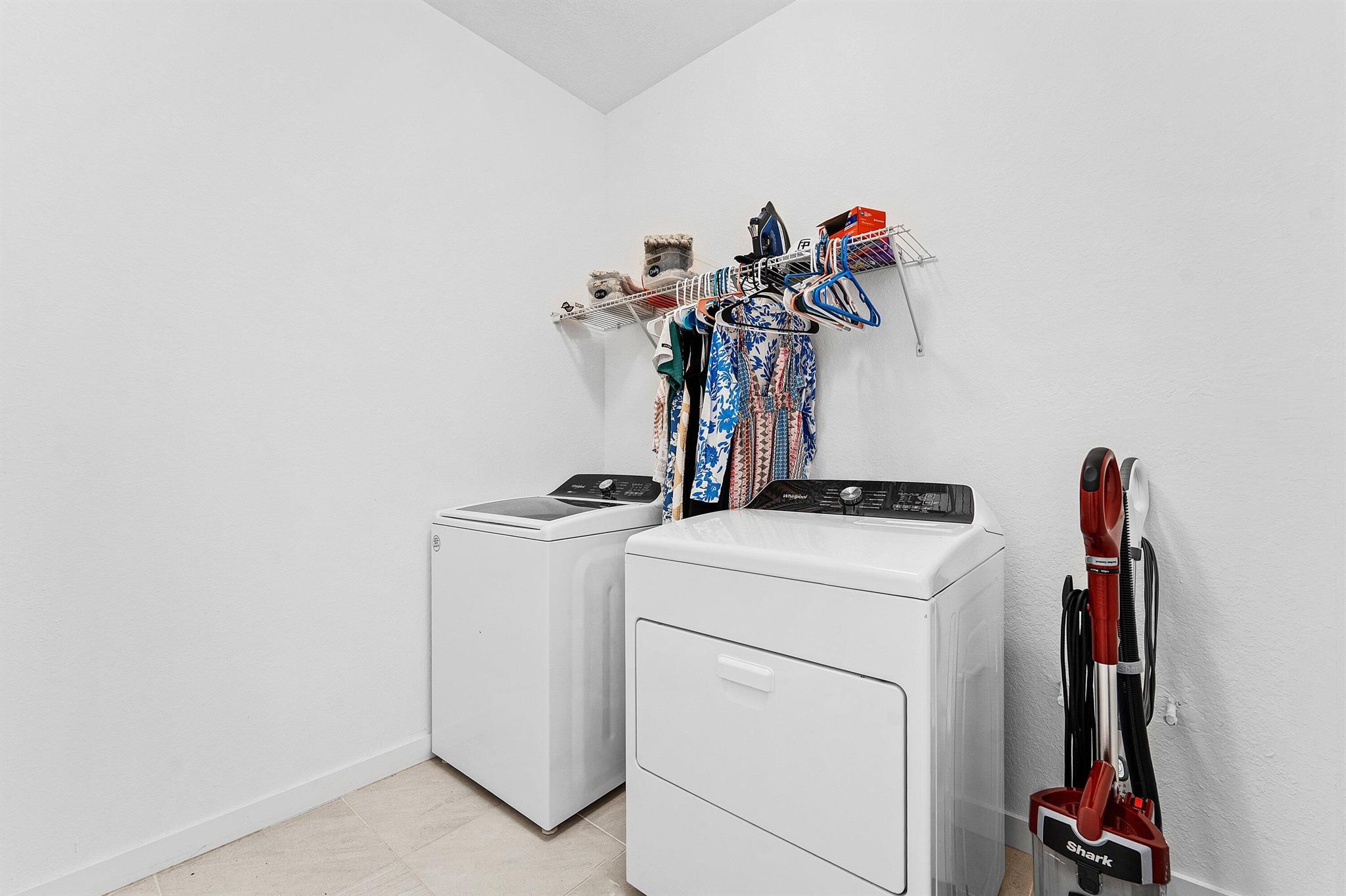 KANNER LAKE (AKA WILLOW P - Residential