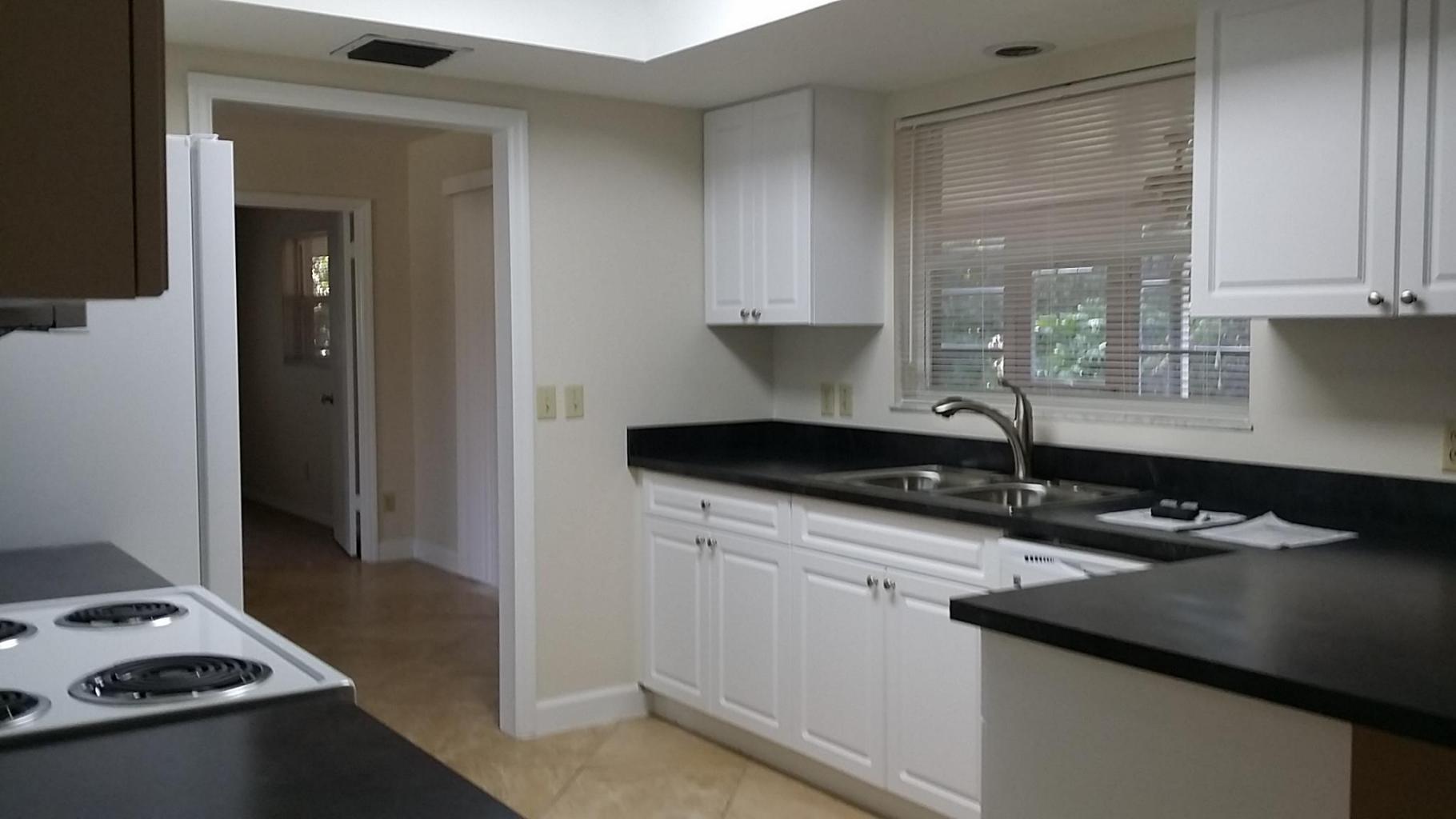 Port St. Lucie Section 06 - Residential Lease