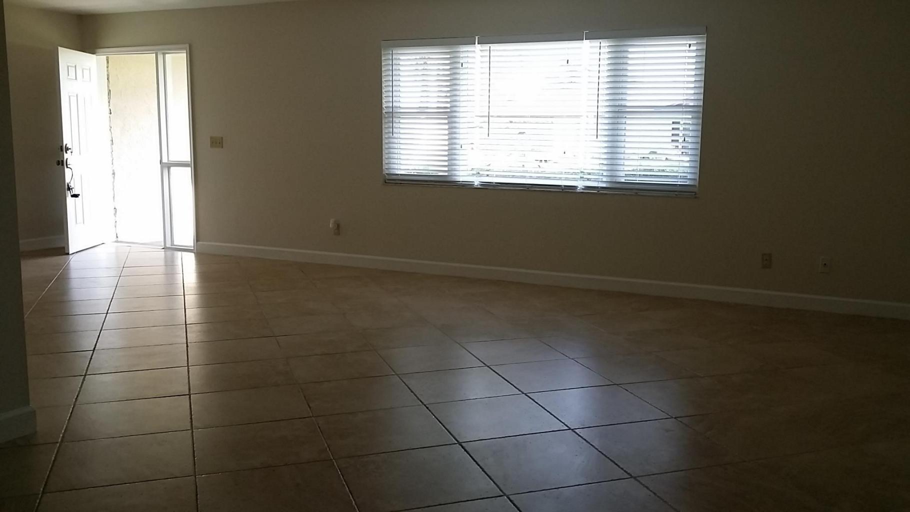 Port St. Lucie Section 06 - Residential Lease