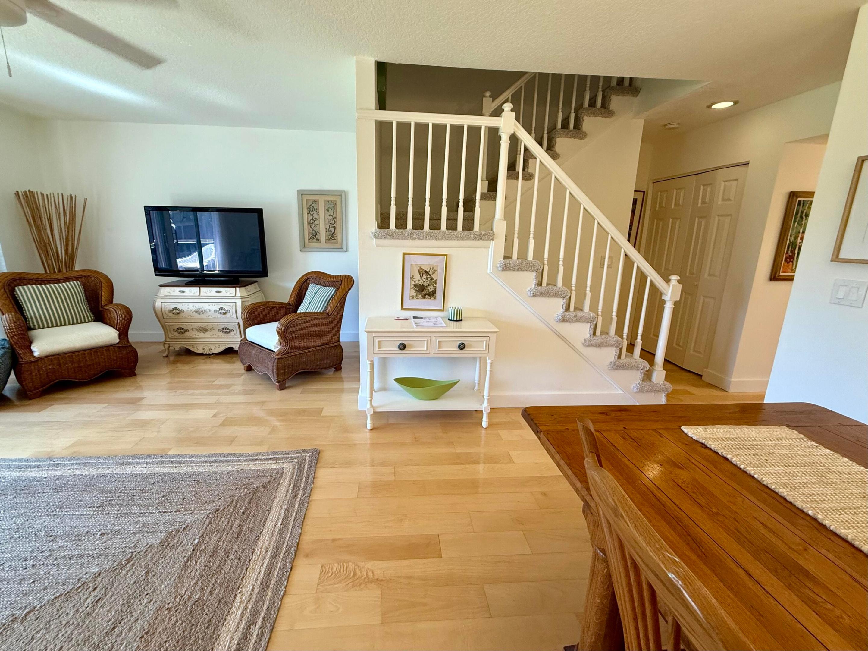 RIVERBEND CONDO - Residential