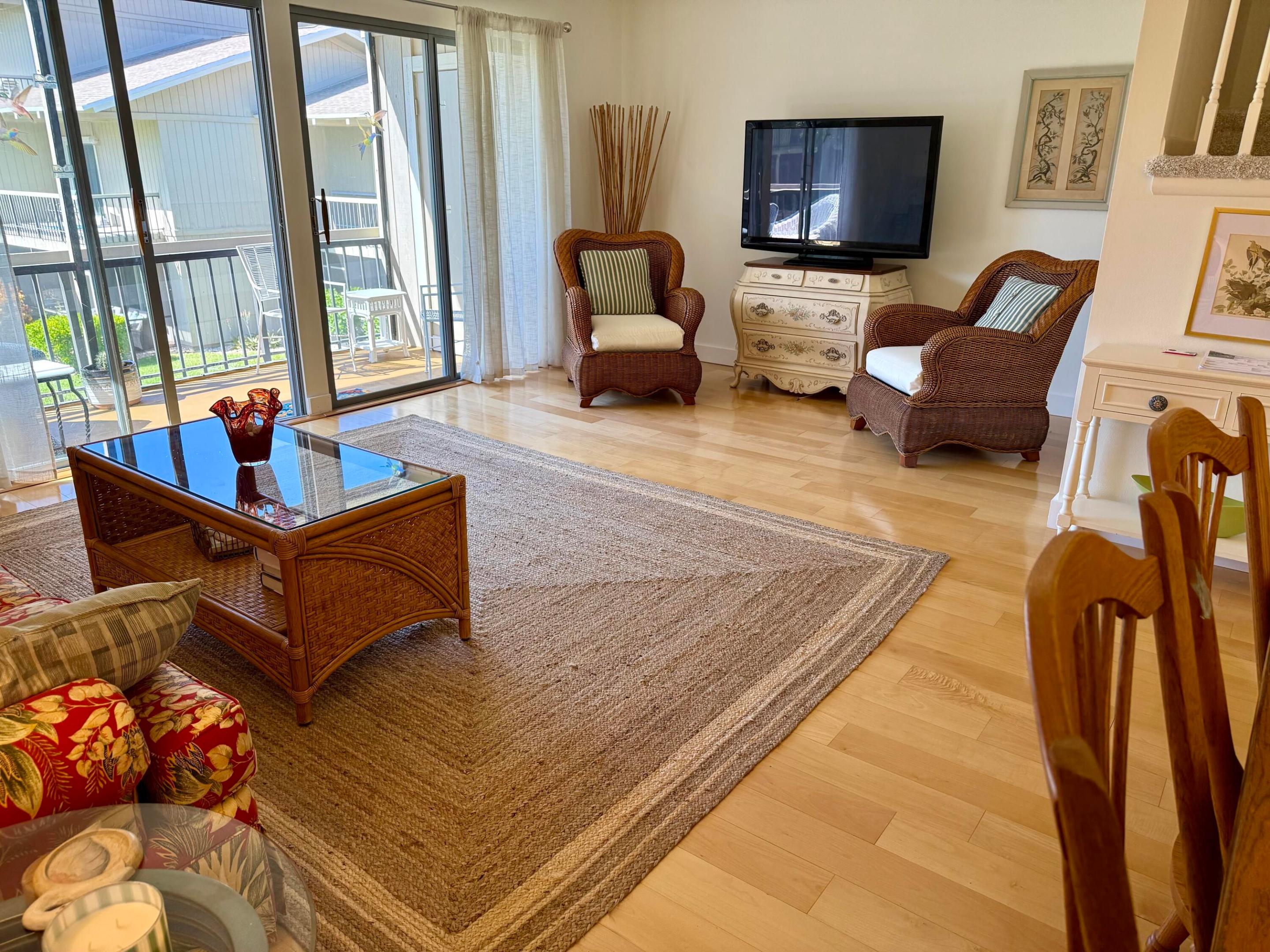 RIVERBEND CONDO - Residential