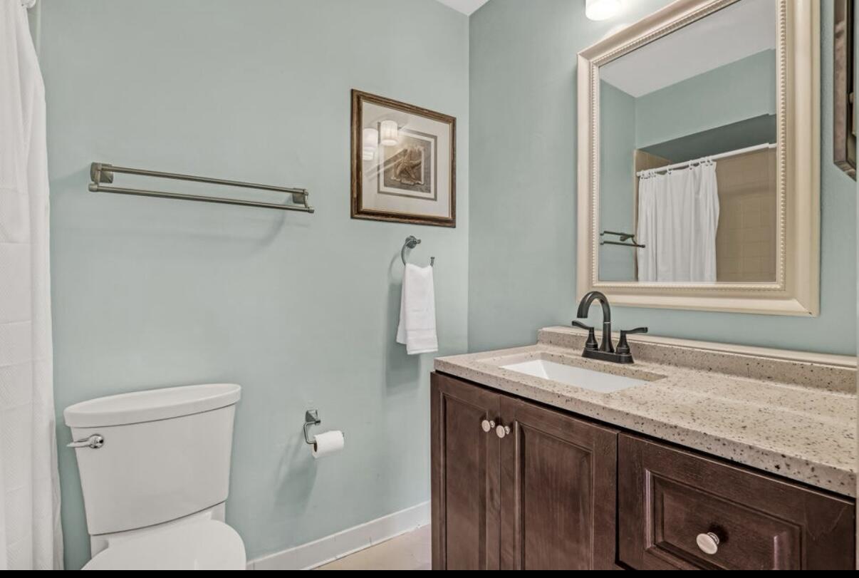 RIVERBEND CONDO - Residential