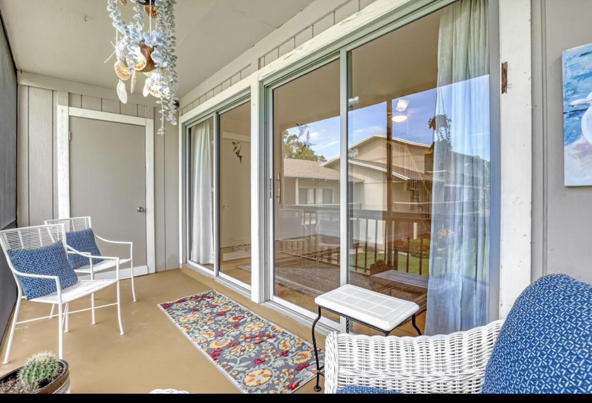 RIVERBEND CONDO - Residential