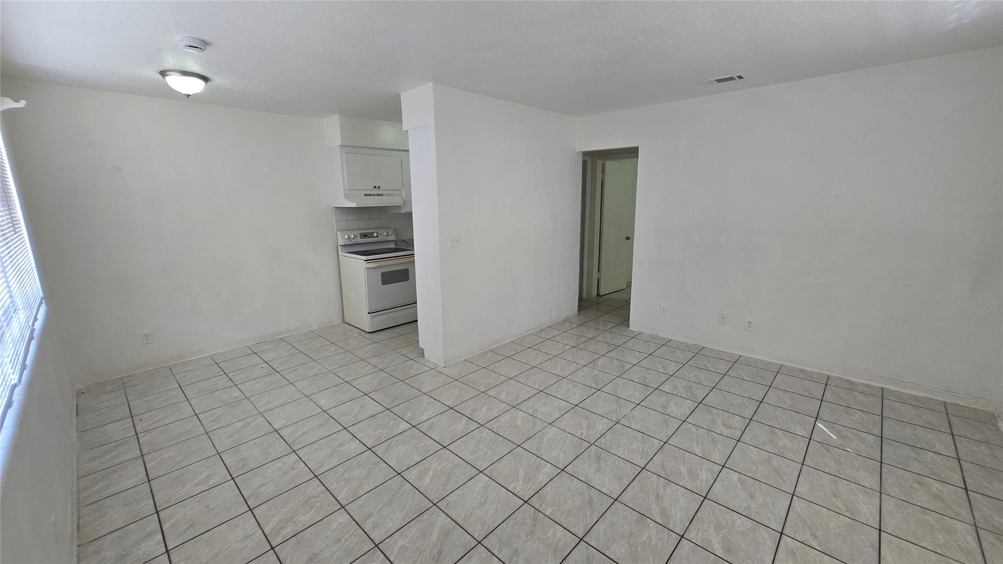Hollywood Little Ranches - Residential Lease