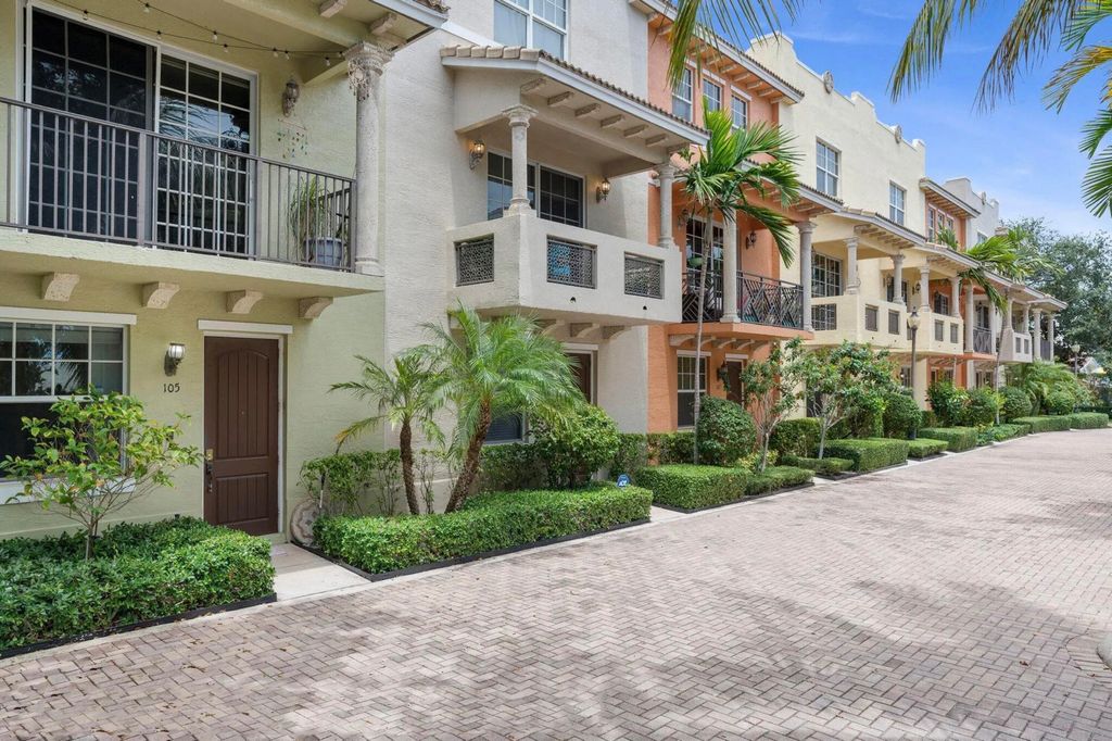 Photo of 219 N L Street #105, Lake Worth Beach, FL 33460 (MLS # R10962131)