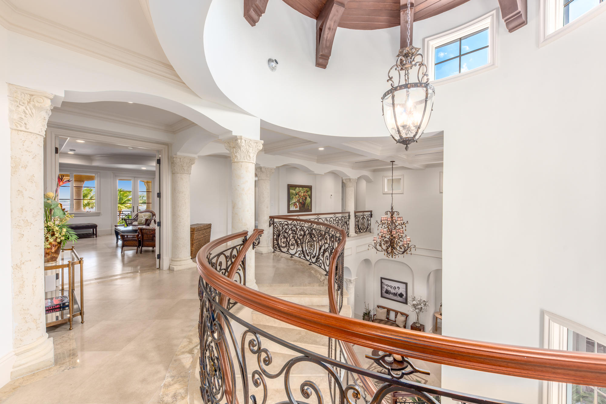 GOLDEN GATE - Residential