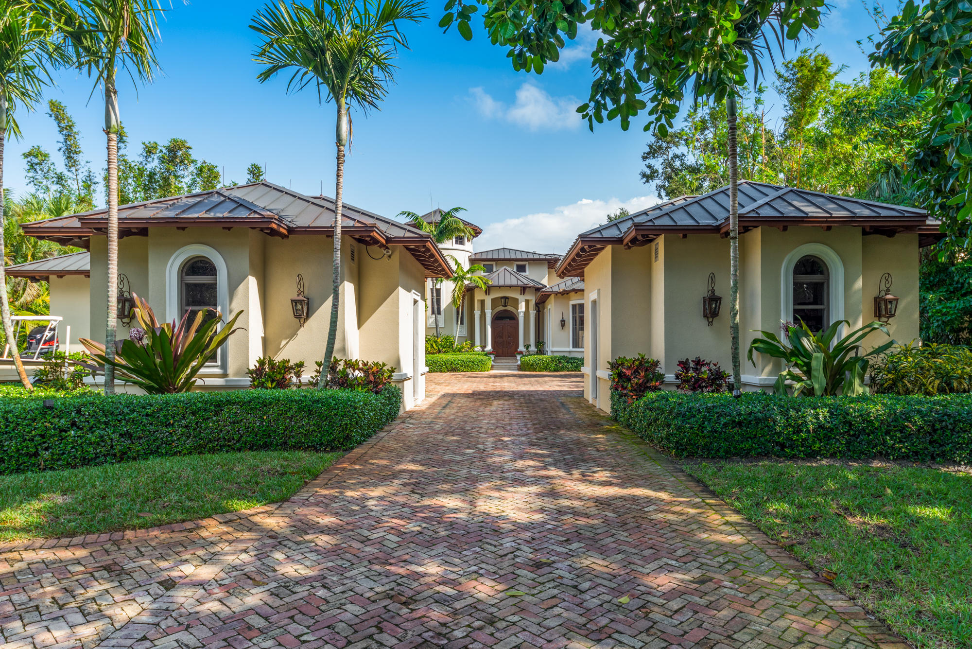 GOLDEN GATE - Residential