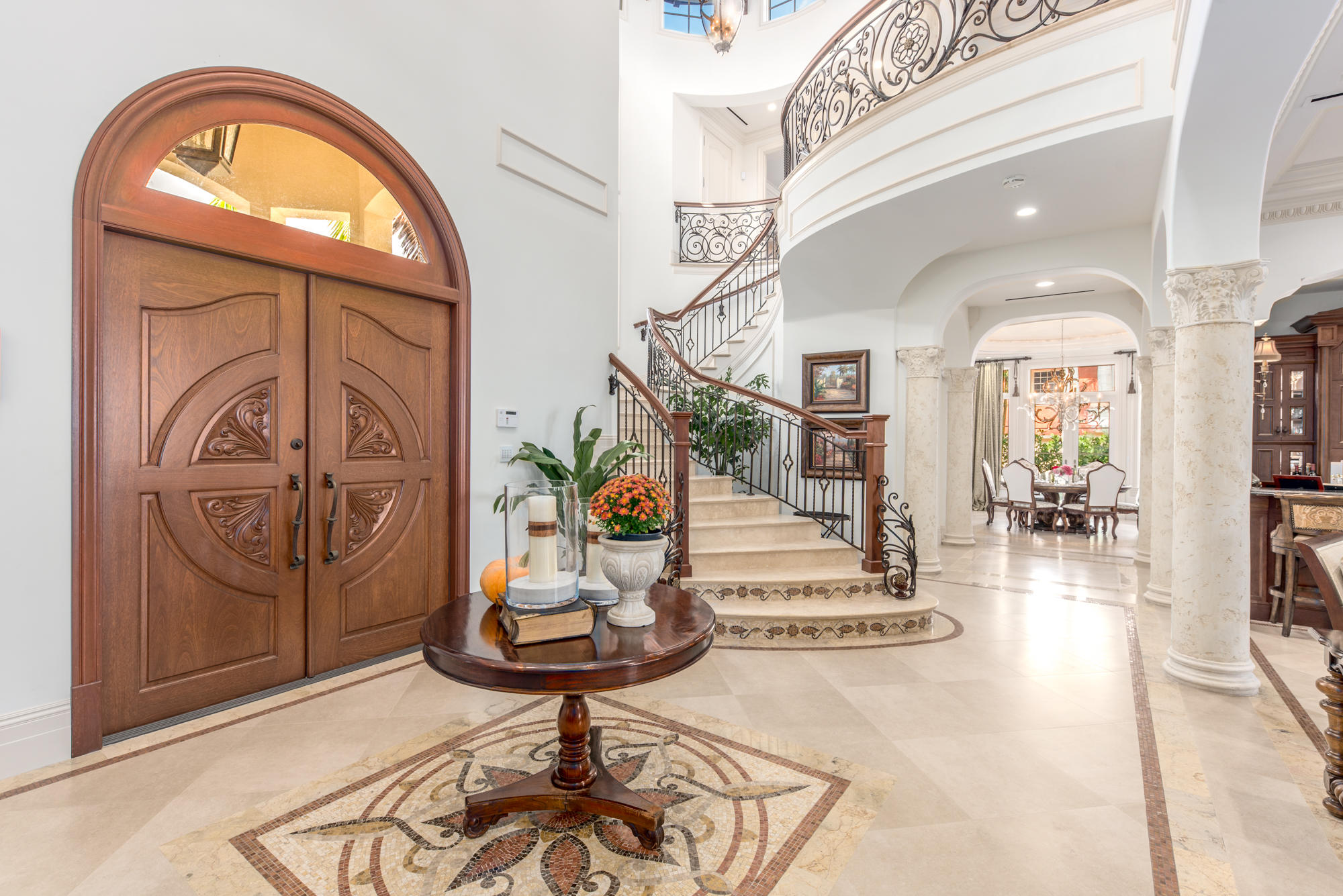 GOLDEN GATE - Residential