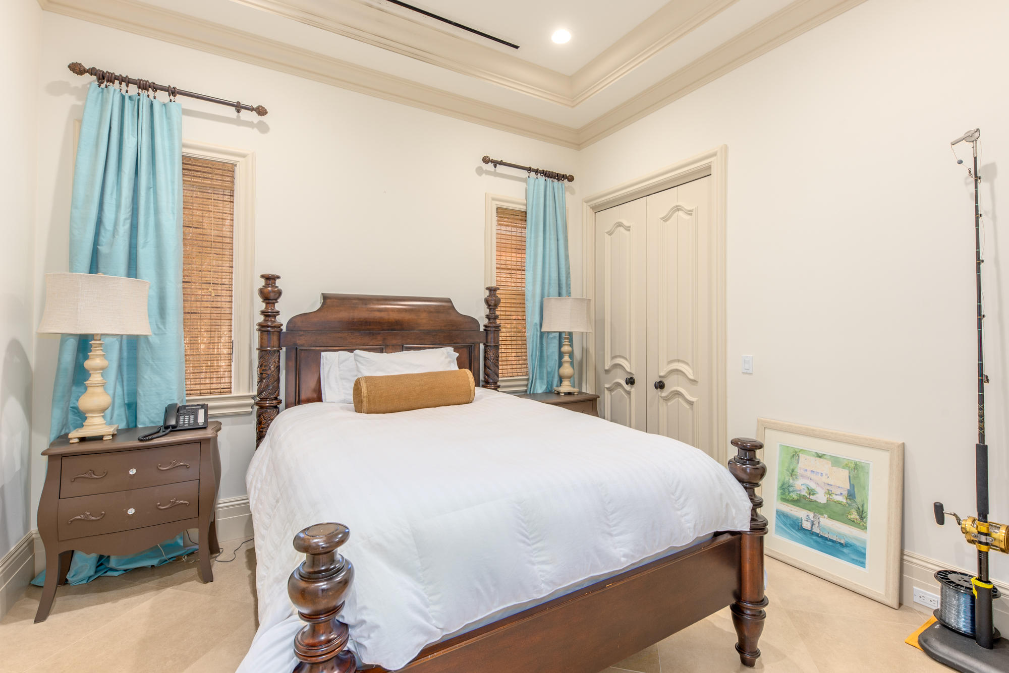 GOLDEN GATE - Residential