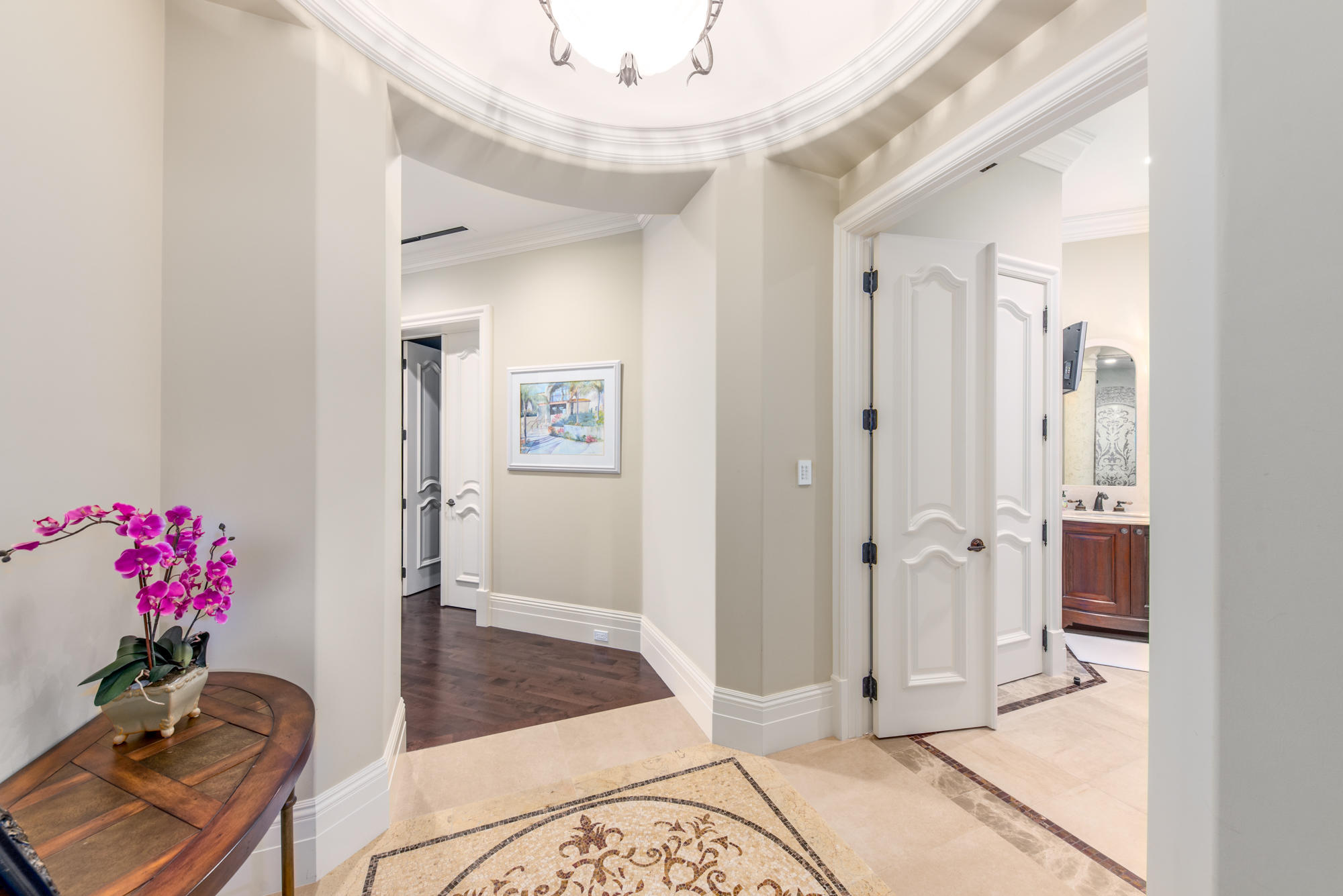 GOLDEN GATE - Residential