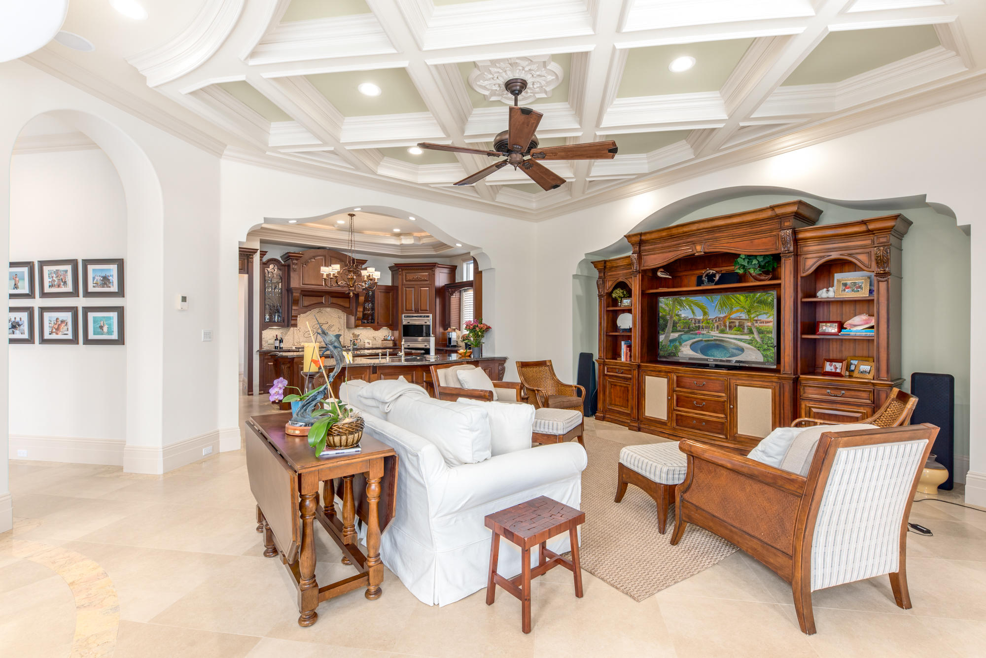 GOLDEN GATE - Residential