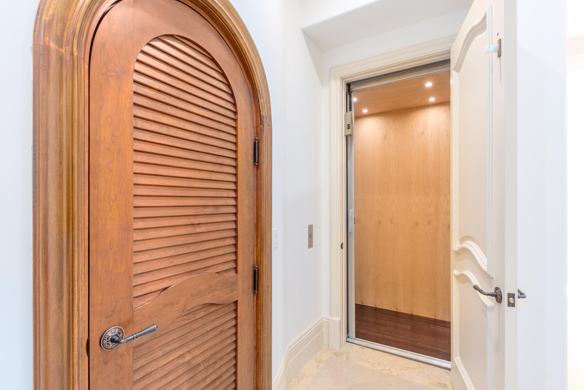 GOLDEN GATE - Residential