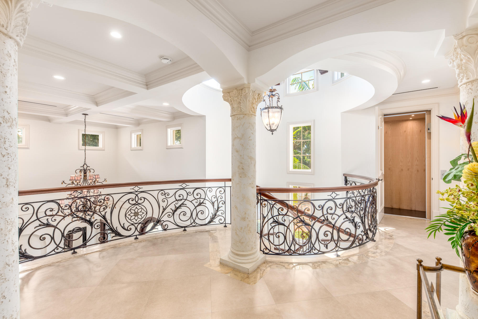 GOLDEN GATE - Residential