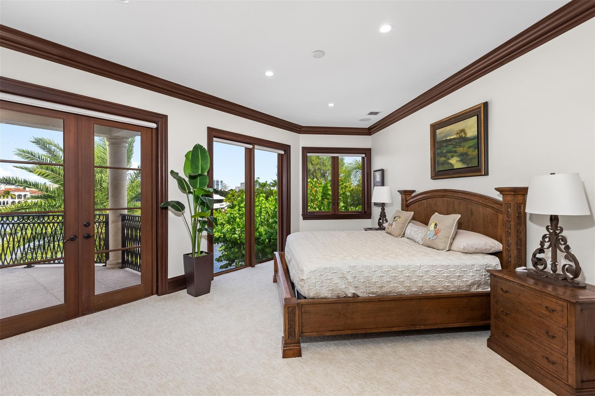 SUNRISE KEY - Residential