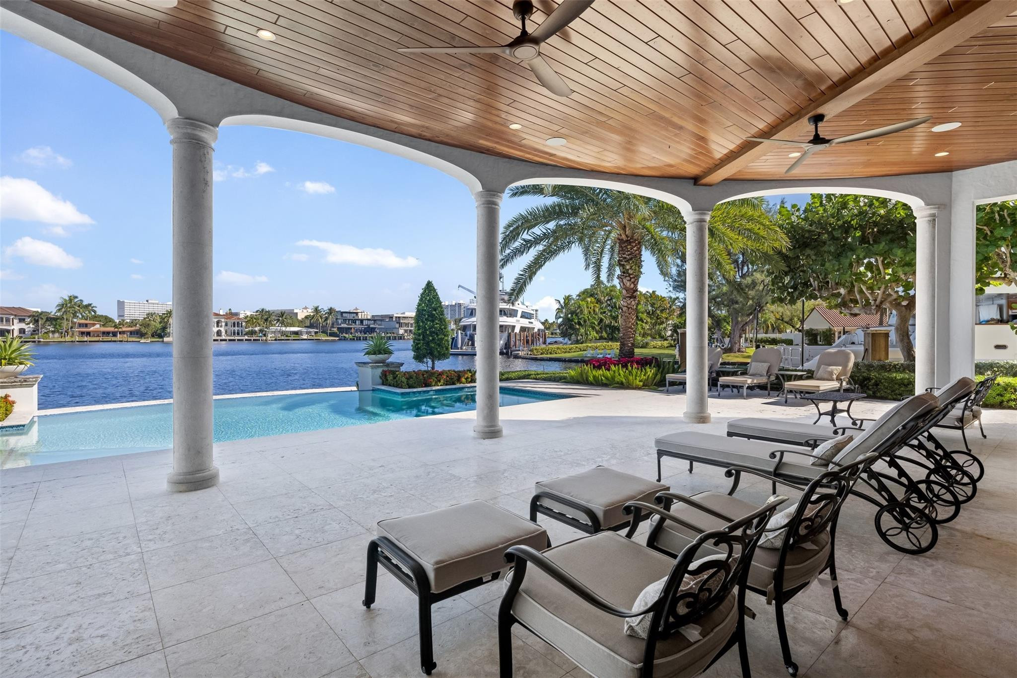 SUNRISE KEY - Residential