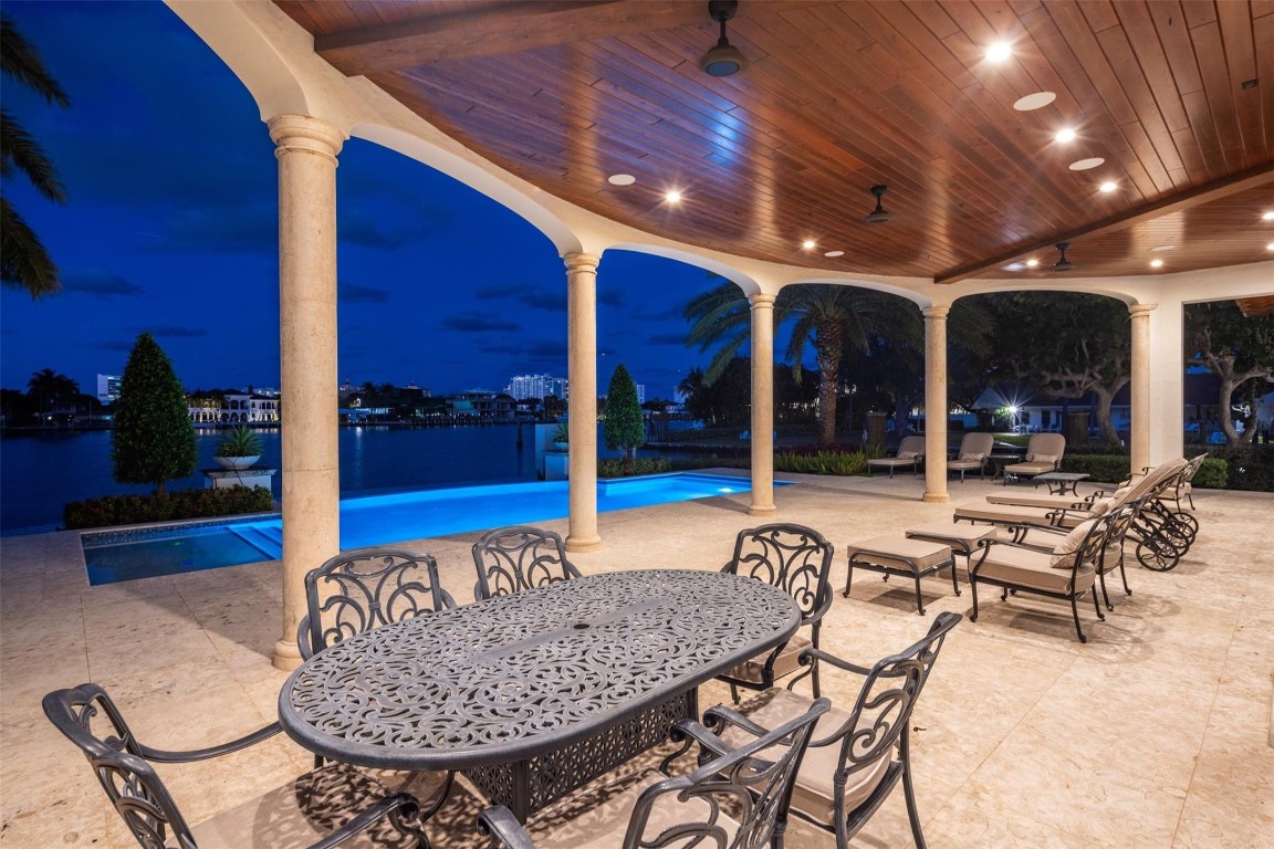 SUNRISE KEY - Residential