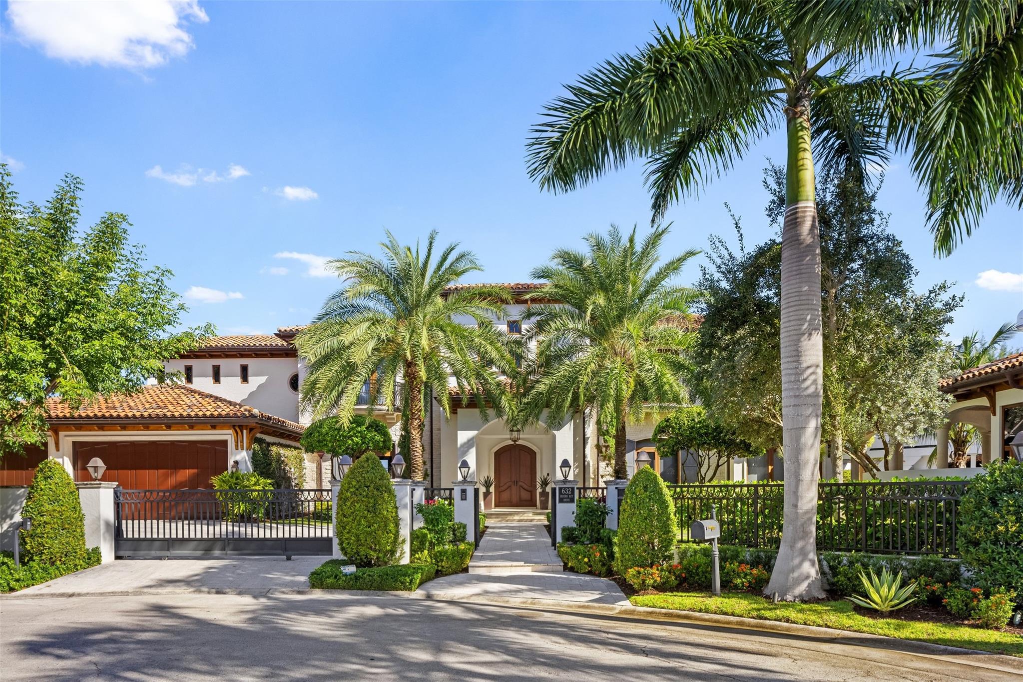 SUNRISE KEY - Residential