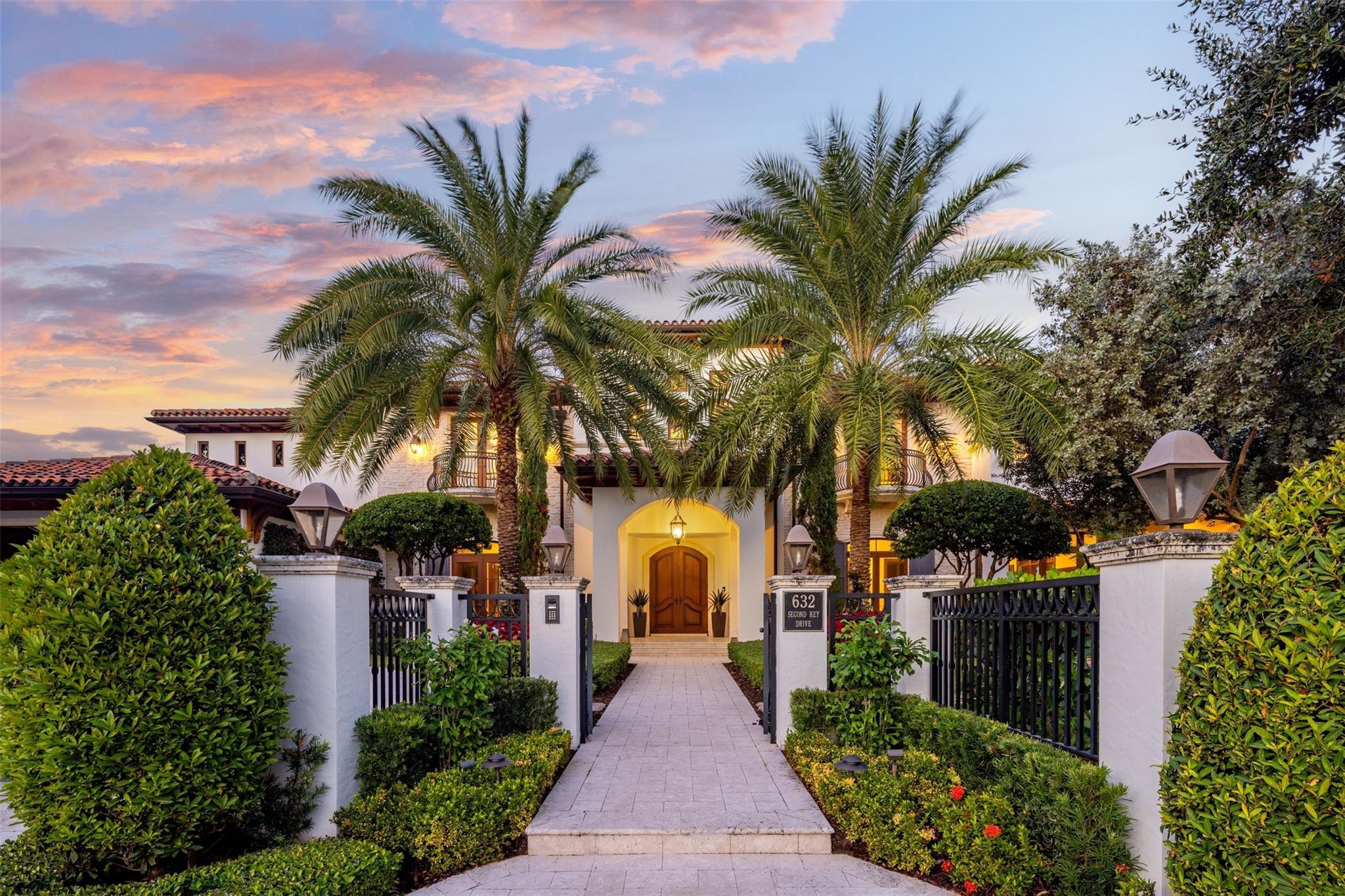 SUNRISE KEY - Residential