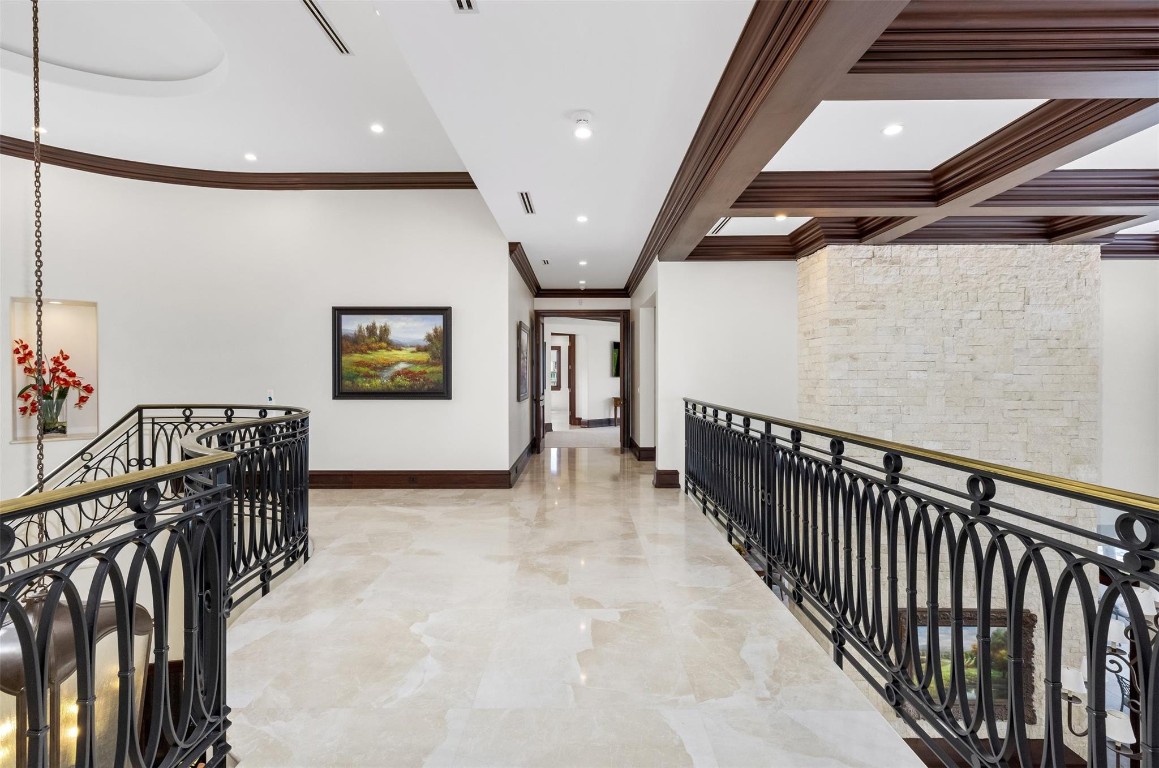 SUNRISE KEY - Residential