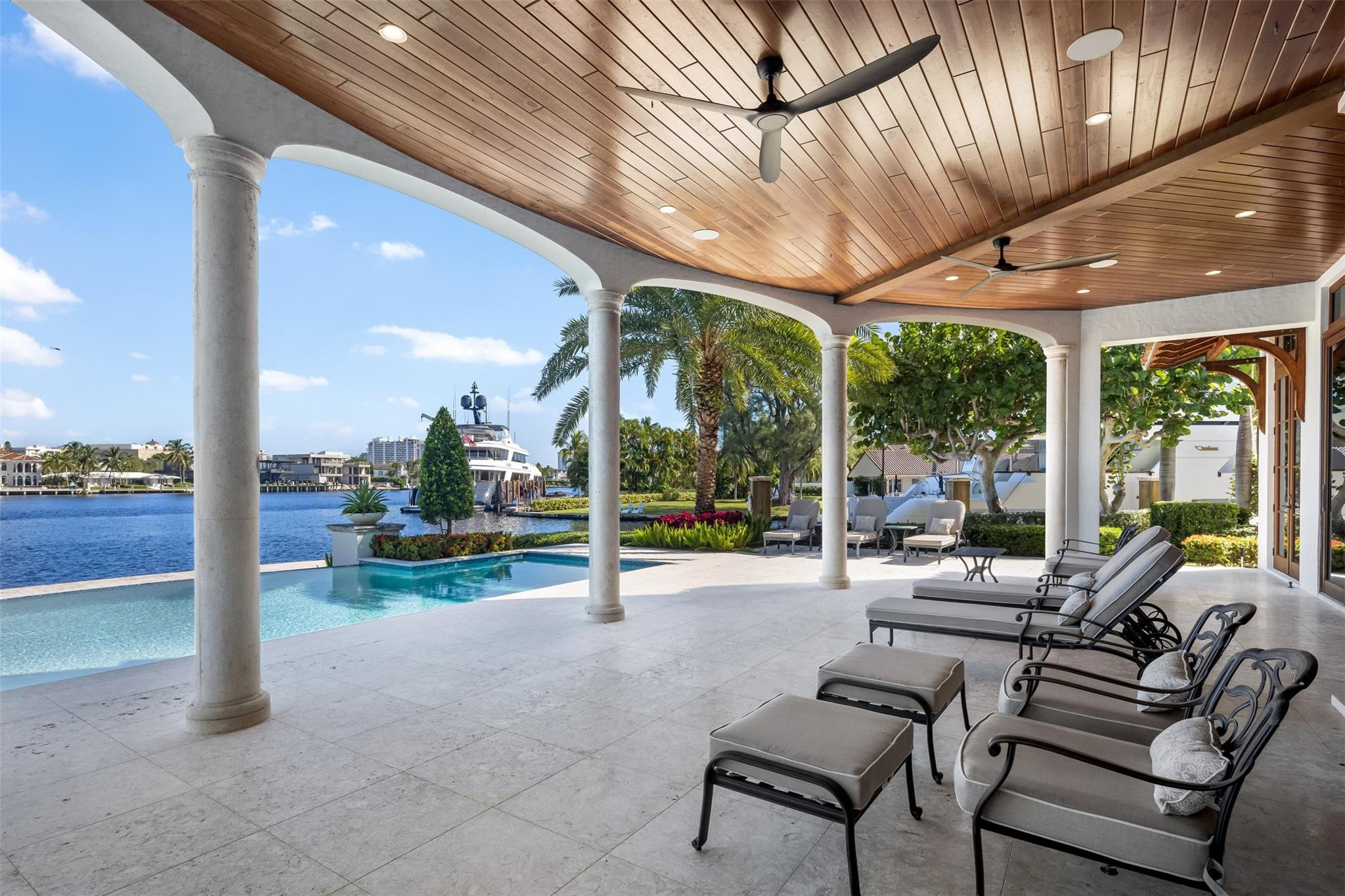 SUNRISE KEY - Residential