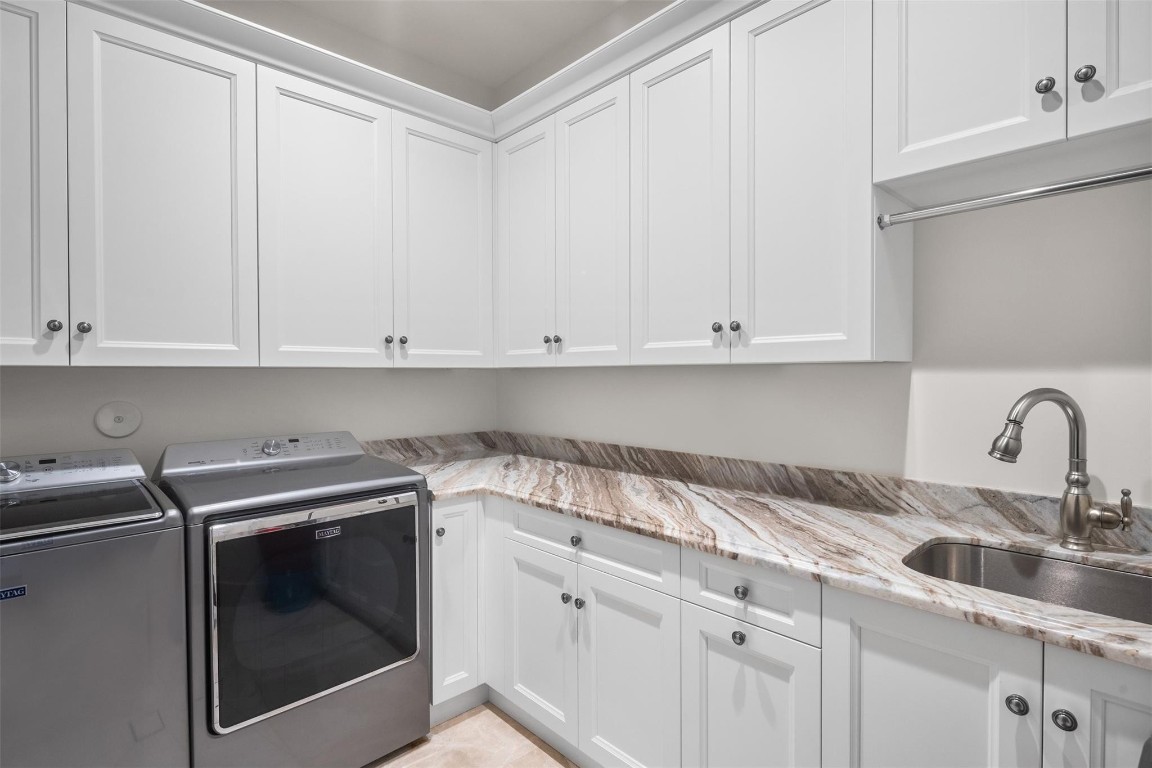 SUNRISE KEY - Residential