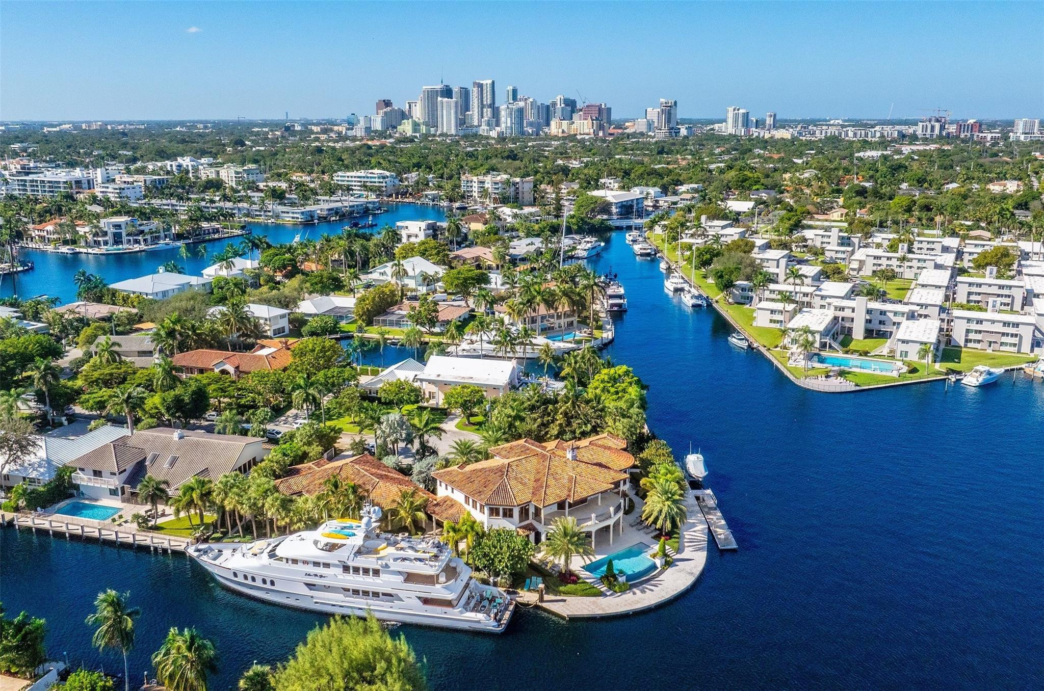 SUNRISE KEY - Residential