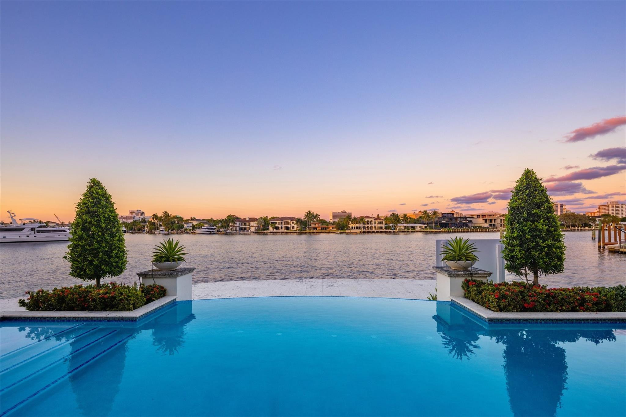 SUNRISE KEY - Residential