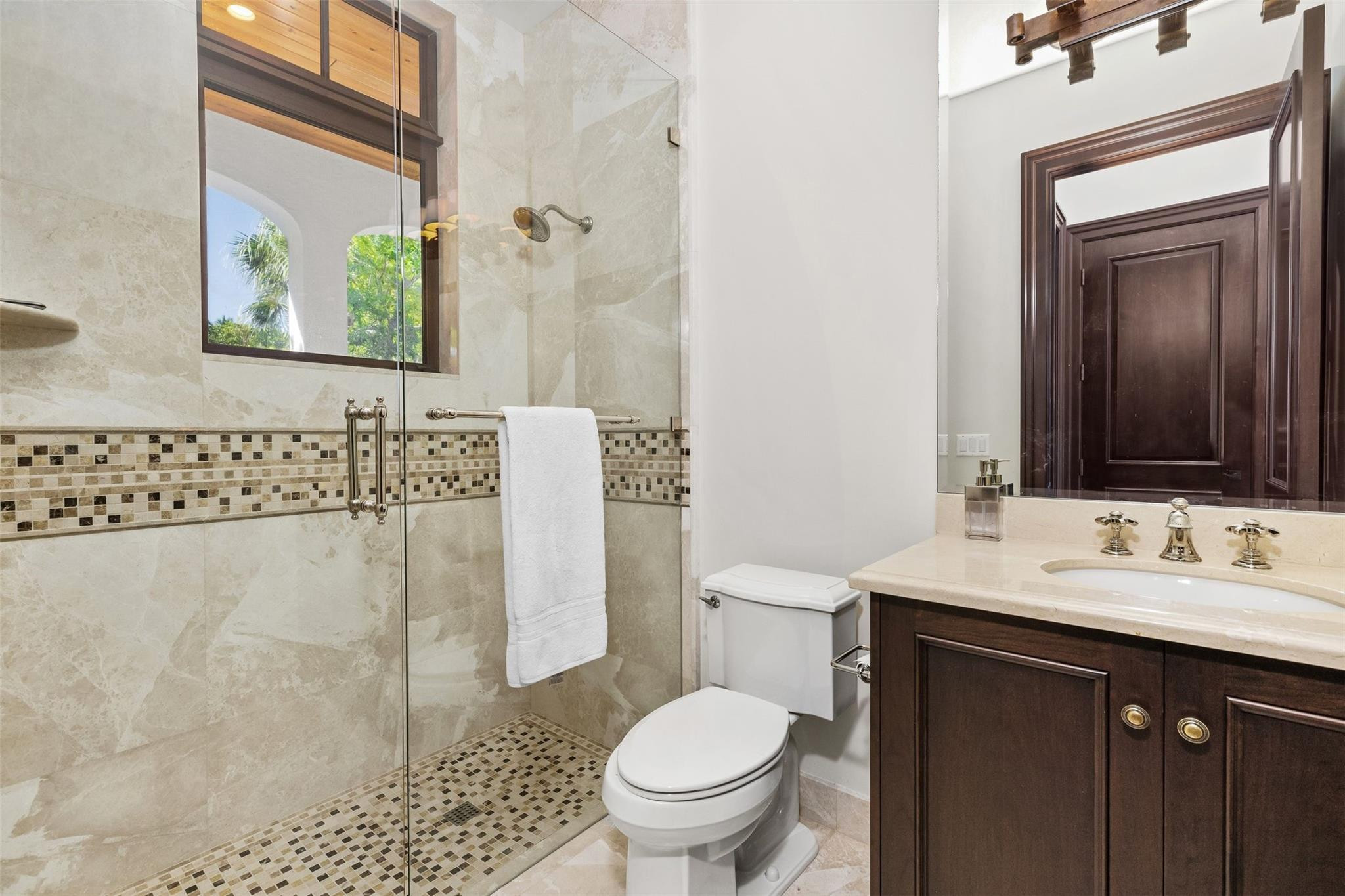 SUNRISE KEY - Residential