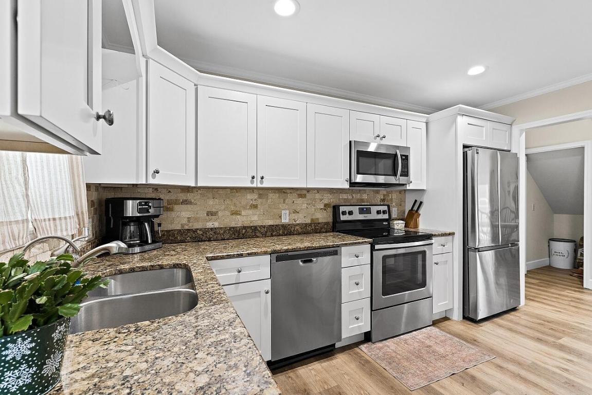 PINE TREE PARK UNIT NO 2 - Residential