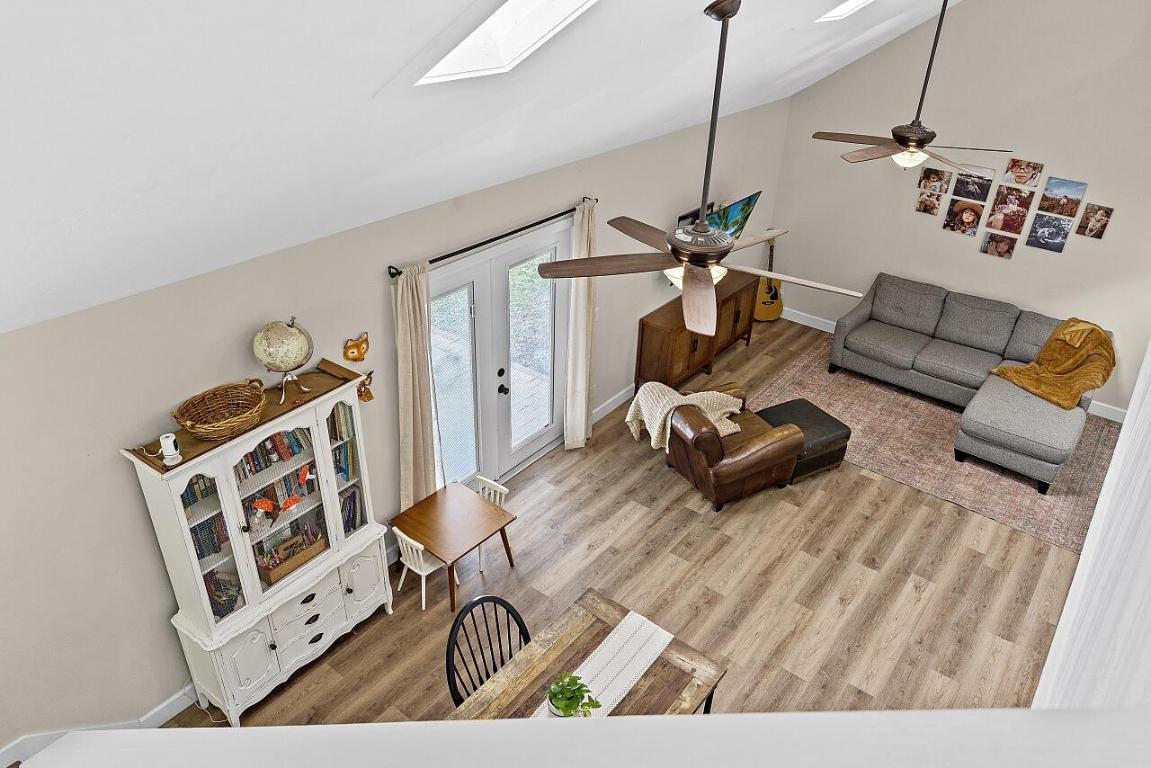 PINE TREE PARK UNIT NO 2 - Residential