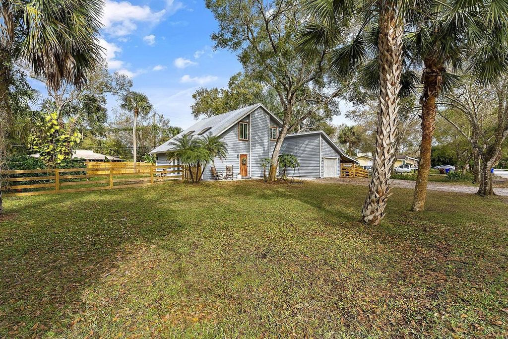 Photo of 6366 5th Street, Vero Beach, FL 32968 (MLS # R11150791)